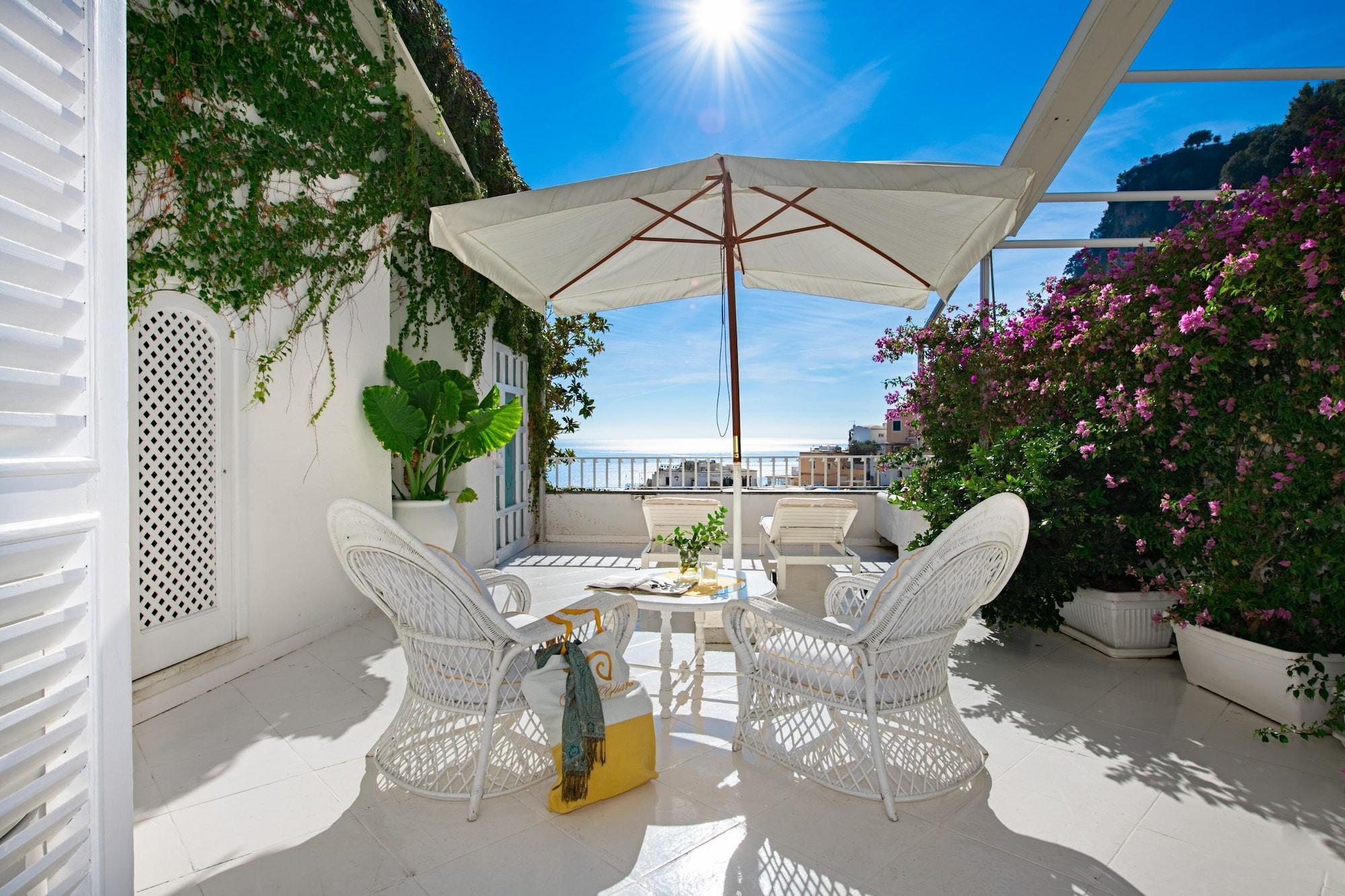 Villa Yiara (Adults Only) Positano Exterior photo