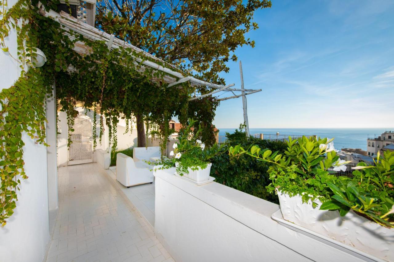 Villa Yiara (Adults Only) Positano Exterior photo